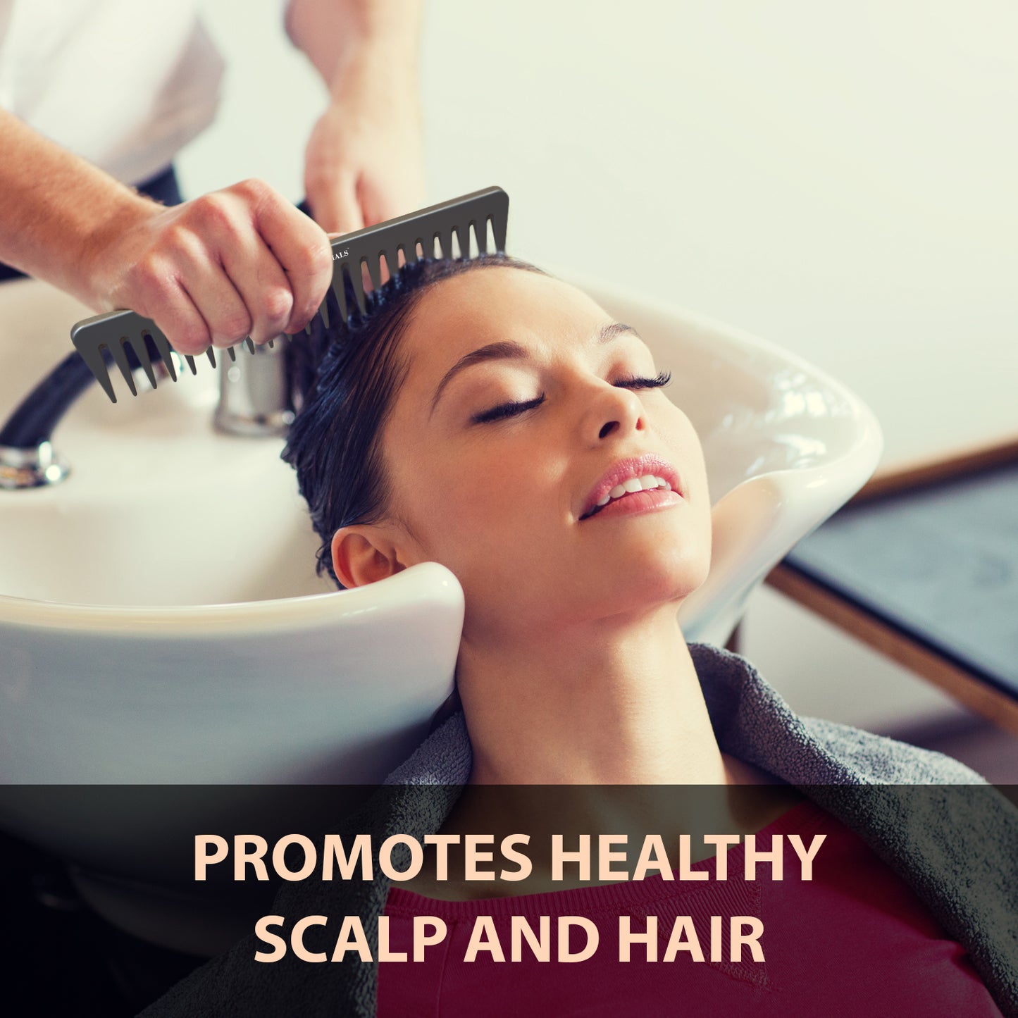 7" Detangling Comb | Black | Carbon Fiber